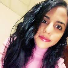 Valeria Torres Vaca (@dayanara_tv)