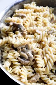 Bechamel Sauce White Sauce Garlic Mushroom Pasta The Twin Cooking Project By Sheenam Muskaan Recipe In 2020 White Sauce Pasta Mushroom Pasta Bechamel Sauce