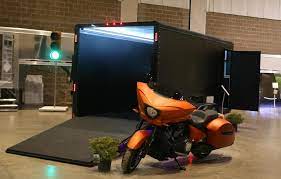 Featherlite Custom Matte Wrapped Inclosed Hauler With Led Interior Lights Custom Trailers Car Trailer Interior Lighting