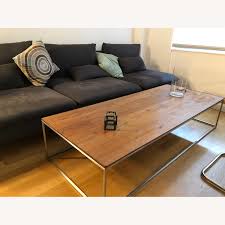The barrel coffee table available on the site are made of different materials such as wood, aluminum, marble, steel, glass and so on, so that you can pick the best one to go with your existing decor. Crate Barrel Frame Large Coffee Table Aptdeco