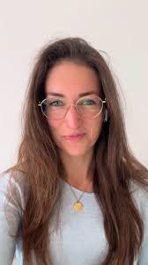 The power of US. This weekend at the festival, during lunch, I was in the  queue to get some food. It was a very long queue and when it came to be