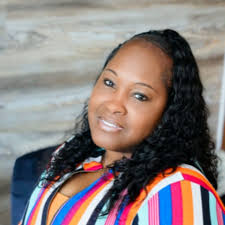 Gina Slaughter's Instagram, Twitter & Facebook