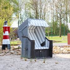 Unsere devries strandkörbe und weitere gartenmöbel kaufen sie bei uns zu sehr günstigen konditionen im vergleich zum neukauf. Werksverkauf Devries Group