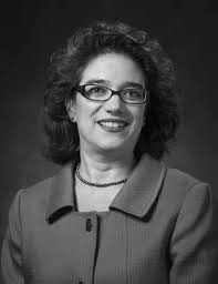 18928 ENA Hi Neighbor NL.indd