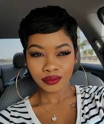 You can find all kinds of lace wigs. 6 Short Wigs For African American Women The Same As The Hairstyle In The Picture Short Hair Styles Hair Styles Wig Hairstyles
