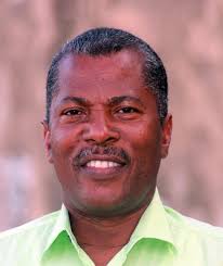 Aspirante a presidir gremio profesoral demanda aplicación de la evaluación  de desempeño docente