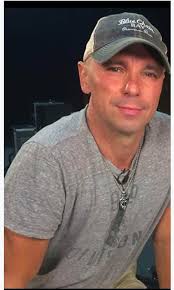 Feeling like one of many fish in the sea at the sphere