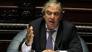 Soy senador y estoy en el parlamento desde 1985. Luis Alberto Heber Acuerdo Del Herrerismo Con Mejor Pais Permite Incorporar Gente Muy Valiosa Que No Debemos Perder Y Tienen Que Estar En La Cancha Radiomundo En Perspectiva