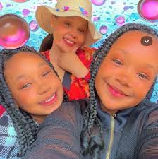 Nay Reynolds (@NayTheModelManager) • Facebook