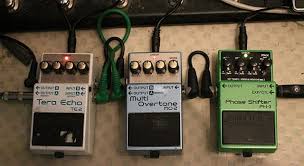 It's like the trivia that plays before the movie starts at the theater, but waaaaaaay longer. In Which Country Would You Find The Trivia Questions Quizzclub