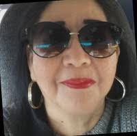 Peggy Schell's Instagram, Twitter & Facebook