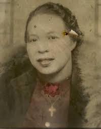 Restore old grandmother picture?