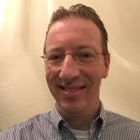 Robert Tubb's Instagram, Twitter & Facebook