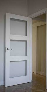 Si necesitas asesoramiento de cualquier tipo no dudes en ponerte en contacto con nosotros. Puertas De Paso Para La Cocina Puertas De Cocina Puertas De Aluminio Puertas De Aluminio Modernas