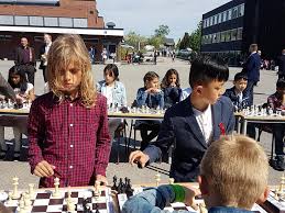 From wikimedia commons, the free media repository. Rodtvet Sjakk 134 Fotos Amateurmannschaft Sandasveien 1 Pa Rodtvet Skole