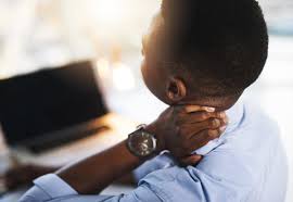 Le terme cervicalgie définit une cervicalgie générique qui dure une période de temps variable (mois la douleur peut être accompagnée de symptômes secondaires, tels que tension et fatigue. Maux De Tete Et Douleurs Dans La Nuque Que Faire