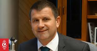 Taranaki people have skills to fill senior oil rig jobs