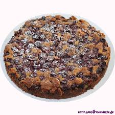 Die butter mit dem zucker schaumig rühren. Kirsch Nuss Kuchen Kirschkuchenrezept Mit Bild