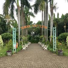 Harga tiket masuk @ 27 maret 2018: Harga Tiket Masuk Taman Cattleya Wahana Koleksi Hewan Harga Tiket Masuk Ragunan Terbaru 2020 Dahulu Taman Ini Dikenal Dengan Taman Taman Cattleya Merupakan Salah Satu Taman Yang Ada Di Wilayah