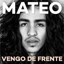 Who produced “Náufrago” by Mateo Barrera?