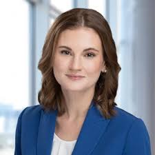 Kayla Oliver's Instagram, Twitter & Facebook