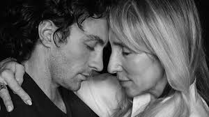 Aaron Taylor-Johnson, el actor que rompe los cánones de Hollywood al  casarse con una mujer 24 años mayor