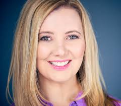 NAB, Mahlab, Howarth, Marketo, The Dubs and more to speak at the Mumbrella  B2B Marketing Summit linkedin (2)