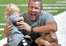 Ben roethlisberger is an american football player. Ben Roethlisberger Says His Kids Won T Play Contact Football Before Fifth Grade Pittsburgh Post Gazette