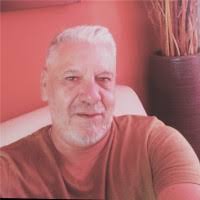 80+ perfiles de «Austrich»