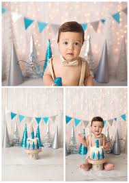Winter onederland cake smash boy. Aron Waterbury Ct Smash Cake Photographer