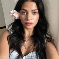 Olivia Davila's Instagram, Twitter & Facebook