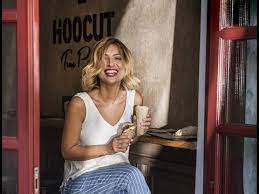 Join facebook to connect with μαρια ηλιακη and others you may know. Maria Hliakh H Hlikia To Ypsos Kai Ta Kila Osa Den 3erame Gia Thn Paroysiastria Youtube