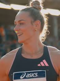 Sha'Carri Richardson: The Beautiful Sprinter