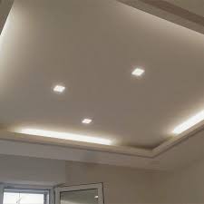 Controsoffitto Con Gola Luminosa Strip Led E Faretti A Led Con Basso Consumo Illuminazione Soffitto Illuminazione Faretti Illuminazione Led Soffitto