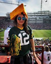 To the victors go the spoils. Look At That Cute Cheesehead A Packers Fan Greenbae Greenbay Cheesehead Lacoliseum Winorlose Packers Fan Cheesehead Win Or Lose