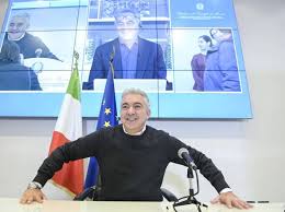 Sa division de l'histoire de l'humanité en trois âges entraîne la renaissance du millénarisme. Vaccino Covid Arcuri Campagna Da Meta Gennaio In Padiglioni A Forma Di Primula Disegnati Da Stefano Boeri Corriere It