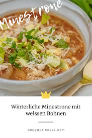Winterliche Minestrone Mit Weissen Bohnen Und Parmesan In 2020 Minestrone Rezepte Vegetarische Rezepte