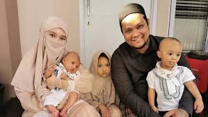 Adik kandung syekh ali jaber, muhammad jaber, mengatakan syekh ali jaber akan dimakamkan di pesantren milik ustaz yusuf mansyur, yakni daarul quran, tangerang, banten. Ezf9xuvddjh Jm