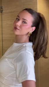 Descubre 25 ideas de Tey ❤️‍🔥 y estilo peinado