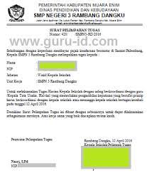 Aug 11, 2021 · contoh surat permohonan audiensi kepada kepala desa tidak hanya bisa mengajukan permohonan audiensi kepada camat saja, namun berbagai pihak terkait juga bisa mengajukannya kepada kepala desa. Format Surat Pelimpahan Tugas Kepala Sekolah Ke Wakil Kepala Sekolah Info Pendidikan Terbaru