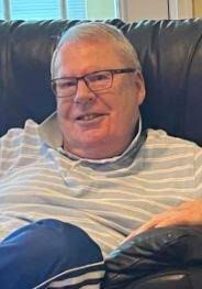 Desmond Curry's Instagram, Twitter & Facebook