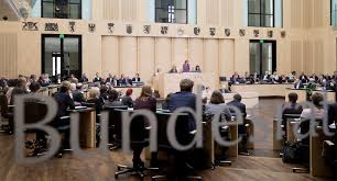 Der bundesrat hat in einer sondersitzung die änderung des infektionsschutzgesetzes beschlossen. Bundesrat Stimmt Gesetz Zur Eindammung Von Share Deals Zu Baden Wurttemberg De