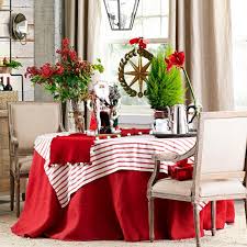 See more ideas about table decorations, christmas decorations, christmas dining table. 60 Christmas Dining Table Decor In Red And White Family Holiday Net Guide To Family Holidays On The Internet