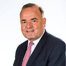 Charles Farquhar's Instagram, Twitter & Facebook