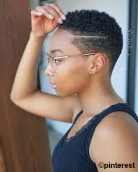 Coupe afro femme la coupe courte afro est deja absolument. Coupe Courte Femme Les Tendances De 2021 Lifestylia Com