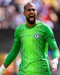 Robert Sanchez in 3 PL games for Chelsea this season: 2 clean sheets ✓ 1  goal conceded✓ Is he finally proving himself?👀