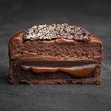 Can T Stop Dreaming About This Decadent Dessert By Chef Karimbourgi One Of Our 2018 C3 Judges Featuring Our P125 Chocolate What Are You Cra Pasticceria