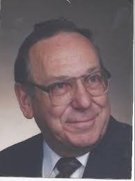 Etta Boyer's Instagram, Twitter & Facebook