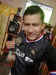 Con la Naga 200 CC obtienes la diversión, confort y elegancia sobre dos  ruedas.