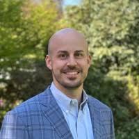 2700+ "Tommy Tom" profiles